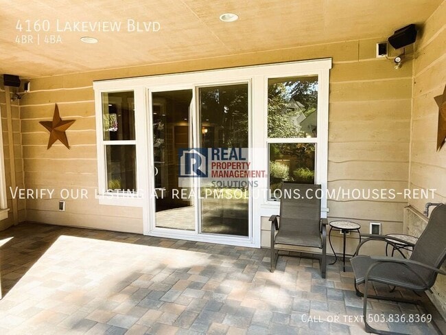 Building Photo - 4160 Lakeview Blvd