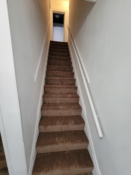 Building Photo - 281 Jackson St