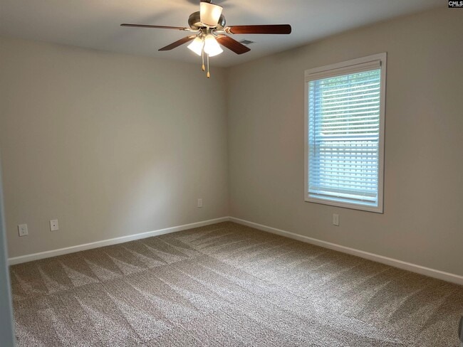 Building Photo - 304 Jubilee Clock Dr