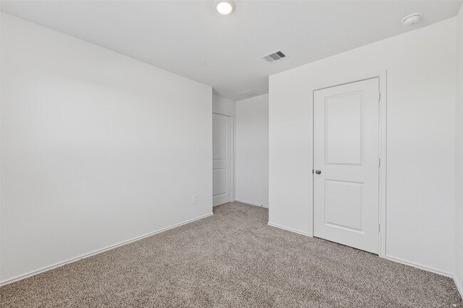 Building Photo - 3711 Zoeys Wy