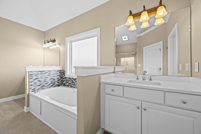Building Photo - 4BR/2.5BA Home for Rent - Glenmary East!
