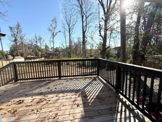 Building Photo - 140 Stone Mill Dr