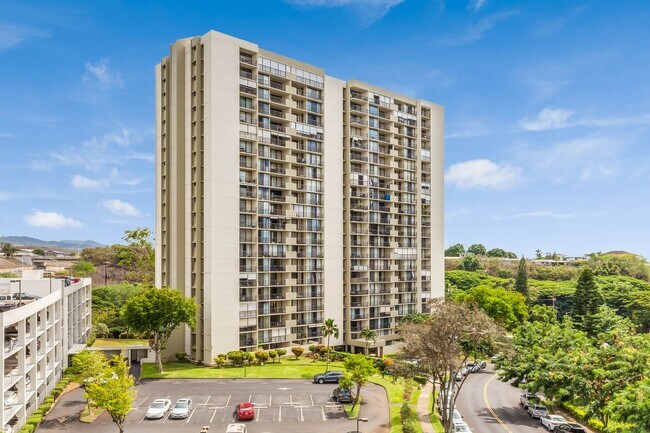 Building Photo - 2 bedroom 1 bath condo in Pearl 1 with 1 covered parking