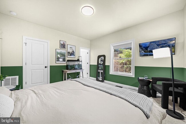 Building Photo - 3803 Estel Rd