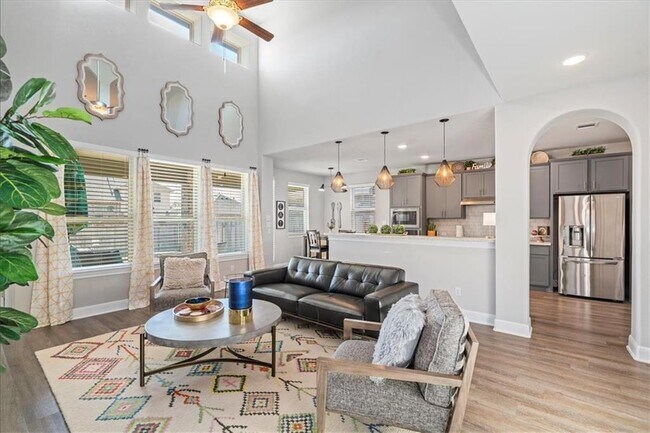 Building Photo - 2544 Granite Hill Dr