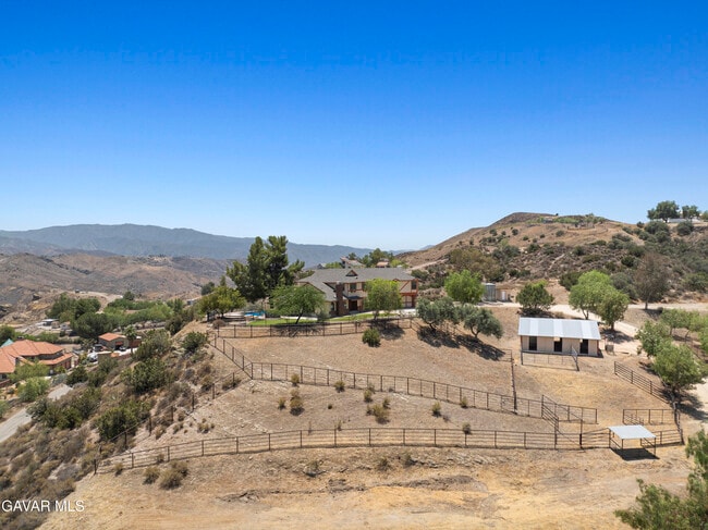 Building Photo - 13620 Pales Rd