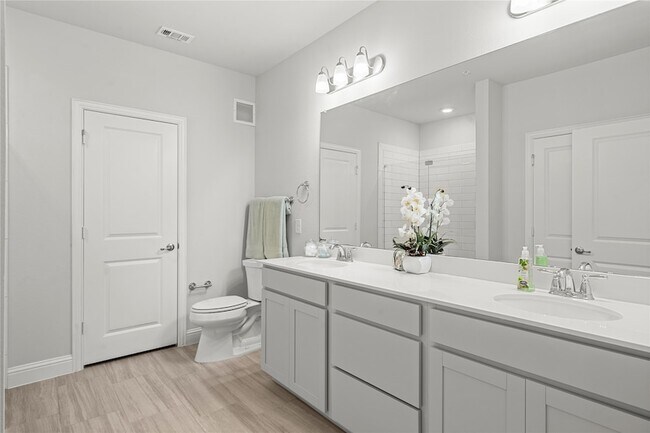 Building Photo - 651 North Watters Road