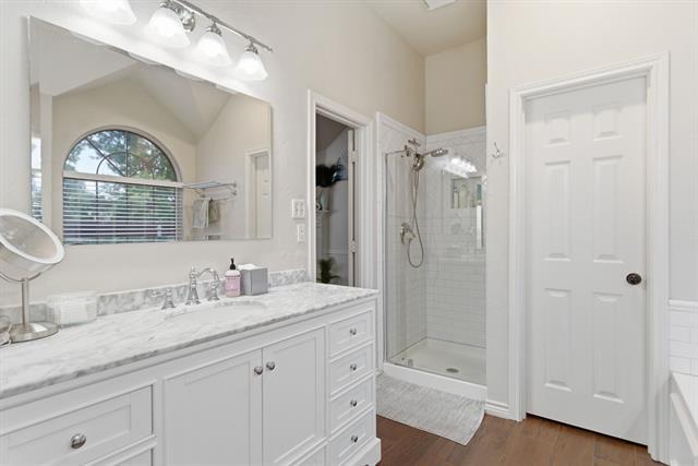 Building Photo - 1503 Glade Point Dr