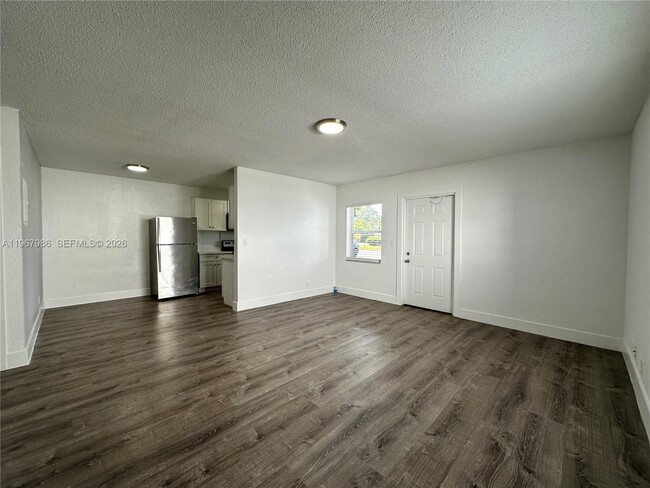 Building Photo - 3616 NE 11th Ave