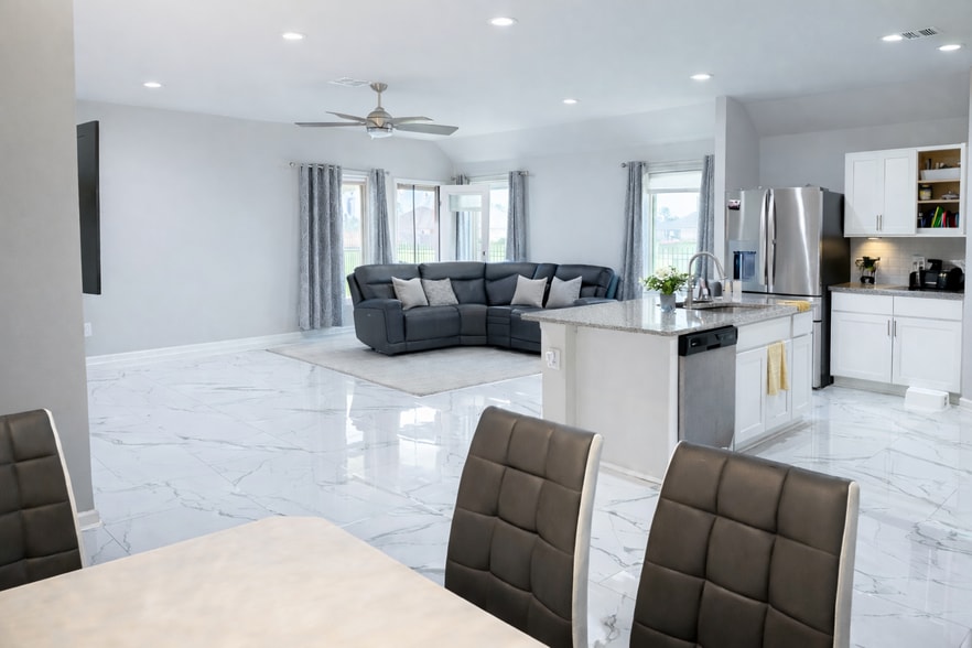 Building Photo - 3753 Barn Owl Dr