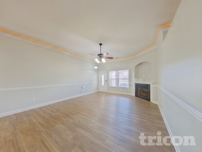 Building Photo - 580 Marchbanks Rd