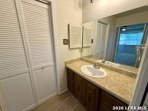 Building Photo - 6022 Royal Point Dr