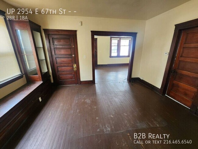 Building Photo - 2954 E 67th St