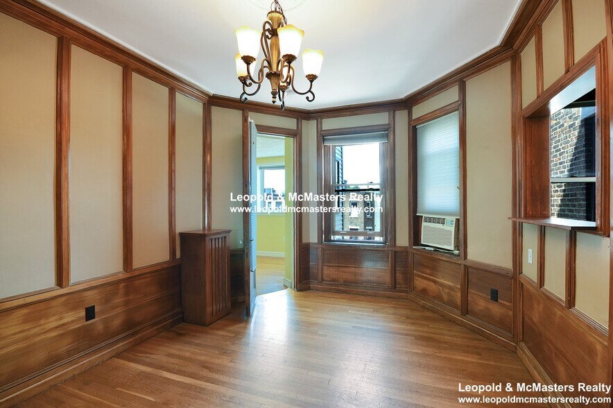 Building Photo - 1259 Commonwealth Ave