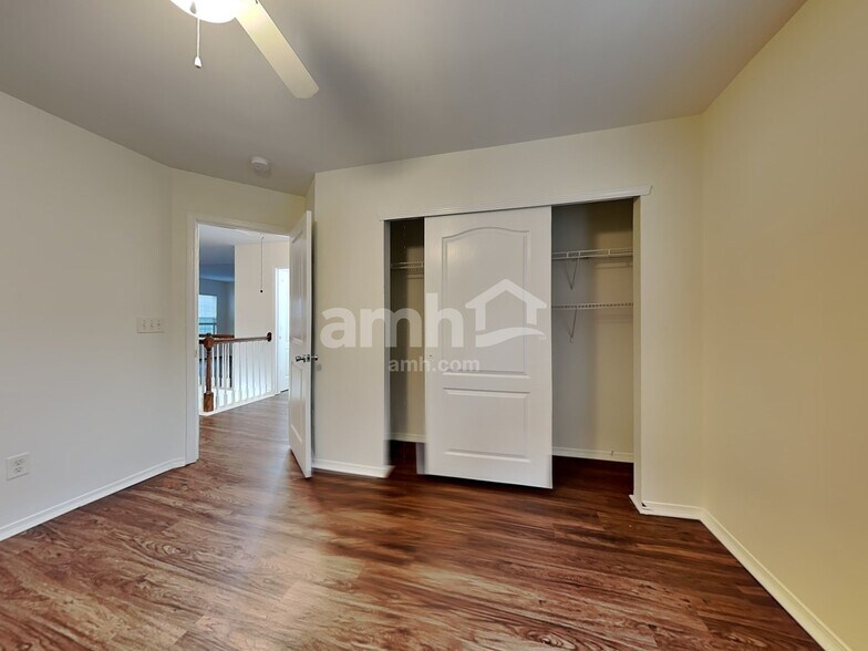 Building Photo - 12408 Lanier Islands Cir