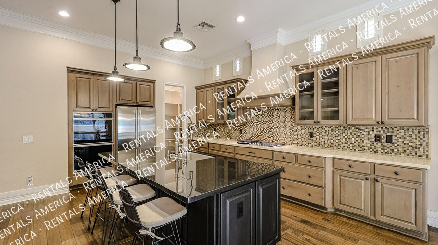 Building Photo - 28806 N 67th Dr