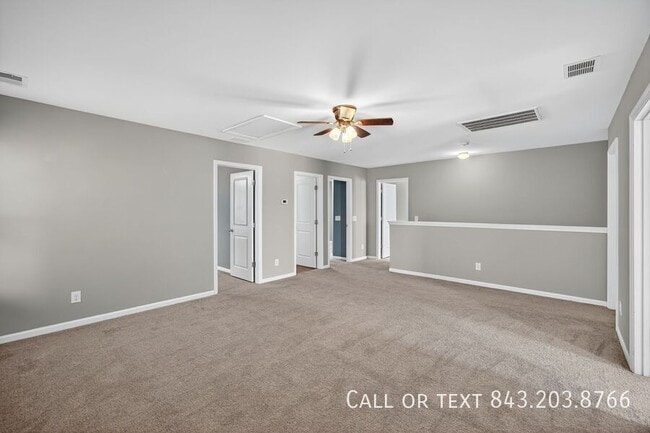 Building Photo - 165 Weeping Cypress Dr