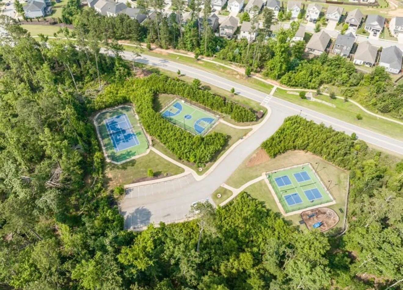 Building Photo - 3110 Wayne Dr