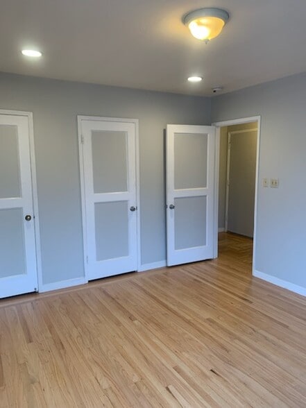 Building Photo - 827 El Camino Real