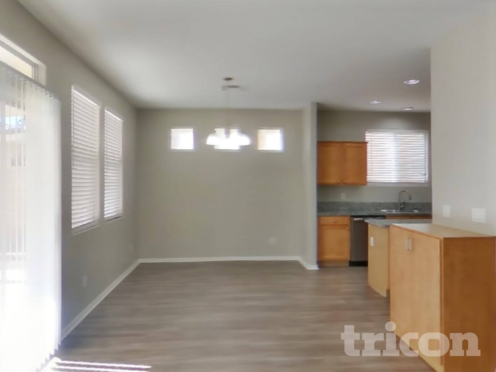 Building Photo - 705 Irish Mittens Ct