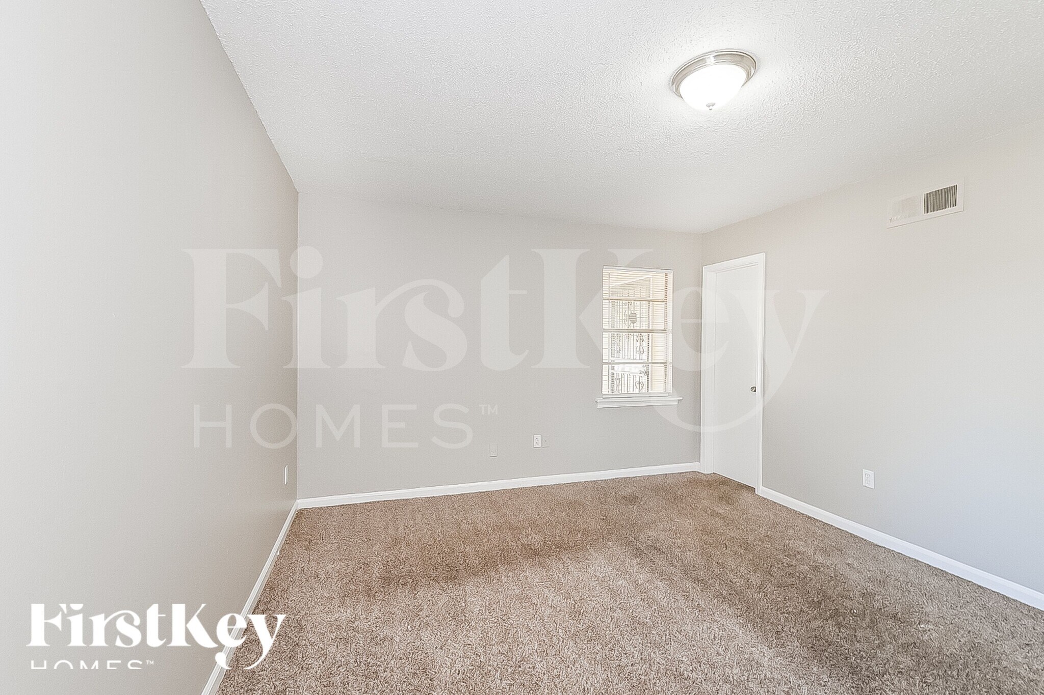 Building Photo - 6702 Valley Park Dr