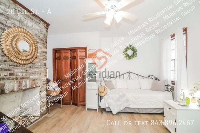 Building Photo - 20 Bee St