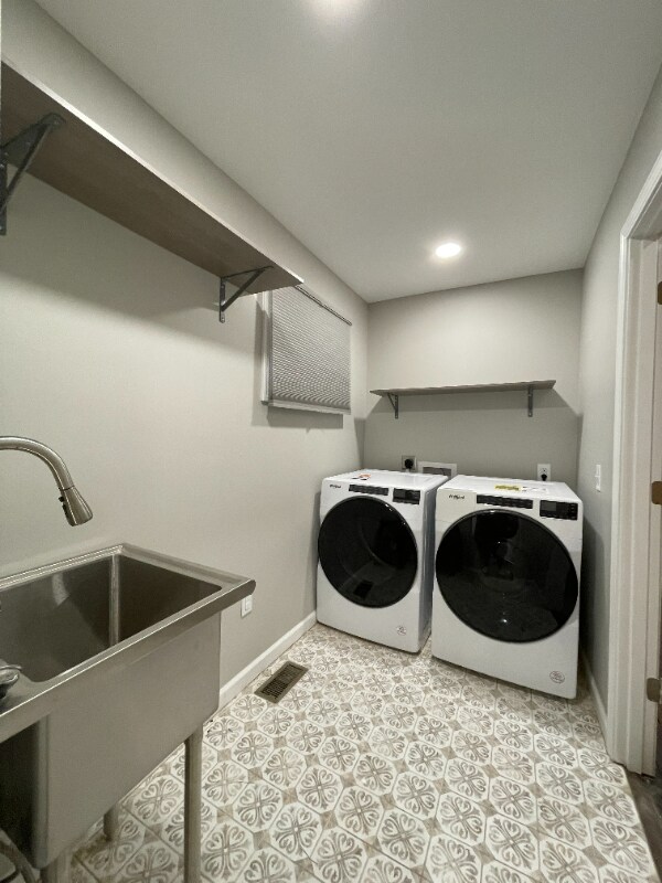 Building Photo - 1313 Summit St