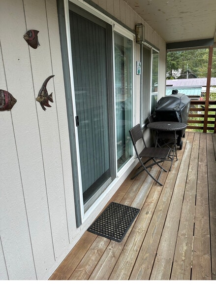 Building Photo - 1977 S Windy Bend Dr