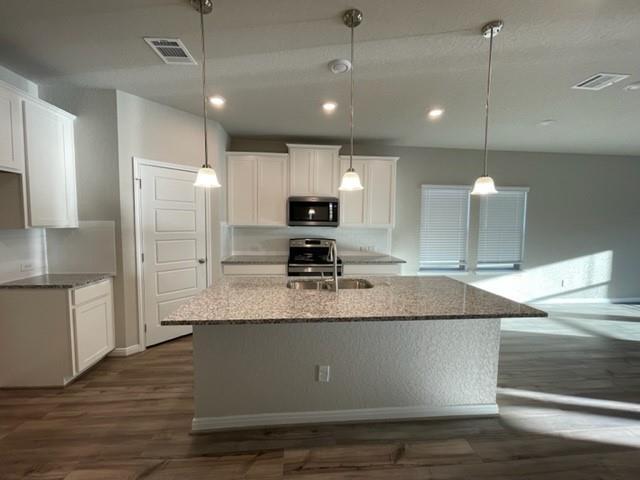 Building Photo - 3241 Starflower