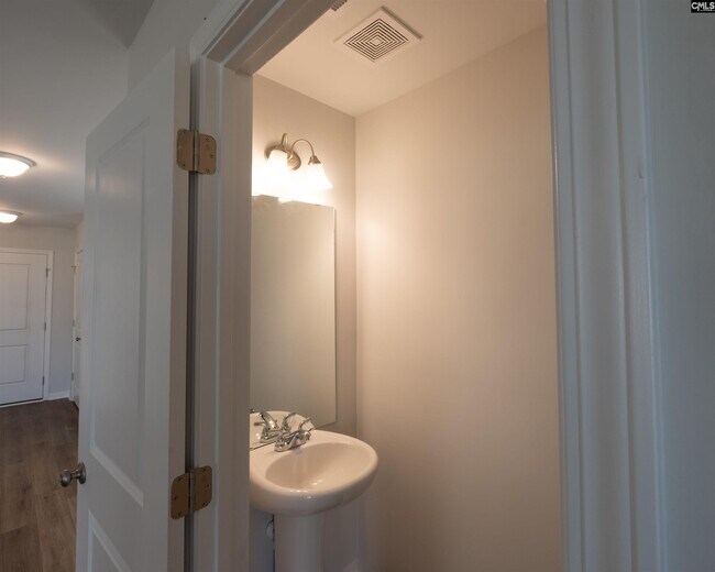 Building Photo - 4006 Monetta Dr