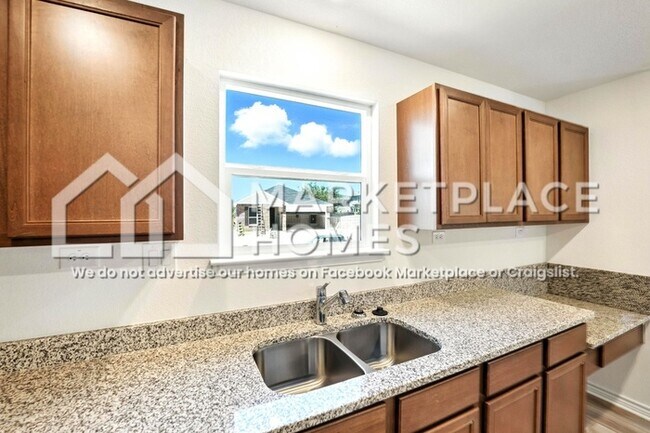Building Photo - 15233 Dionysus Ln
