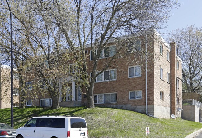 Primary Photo - 3447 Central Ave NE