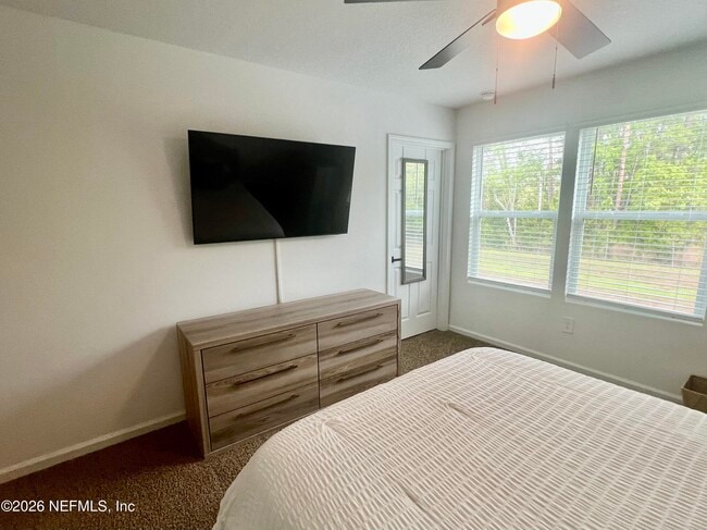 Building Photo - 656 Celtic dr