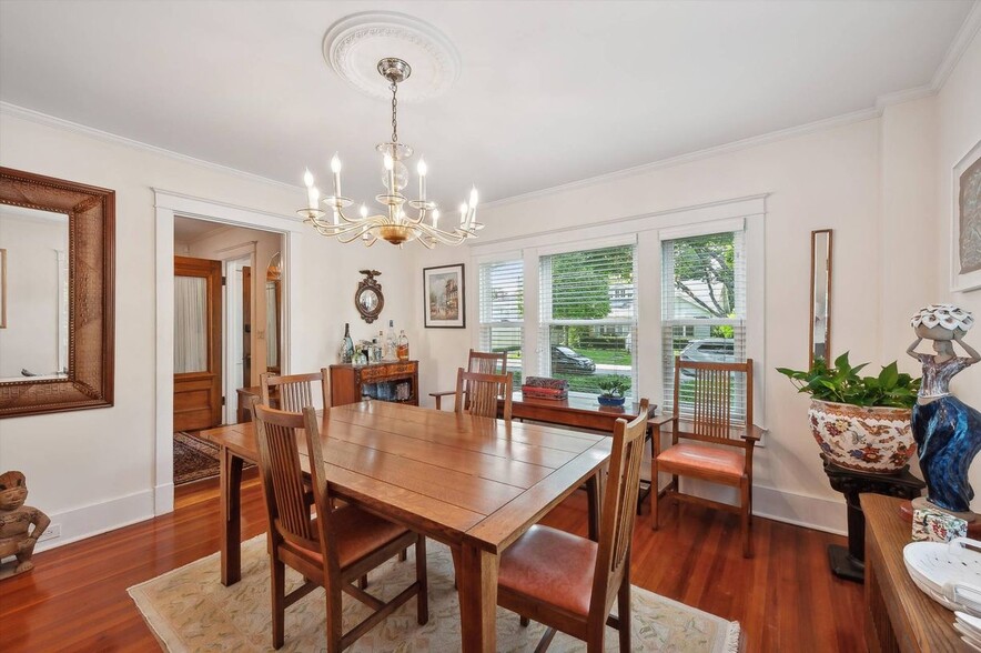 Building Photo - 24 Jennings Ave