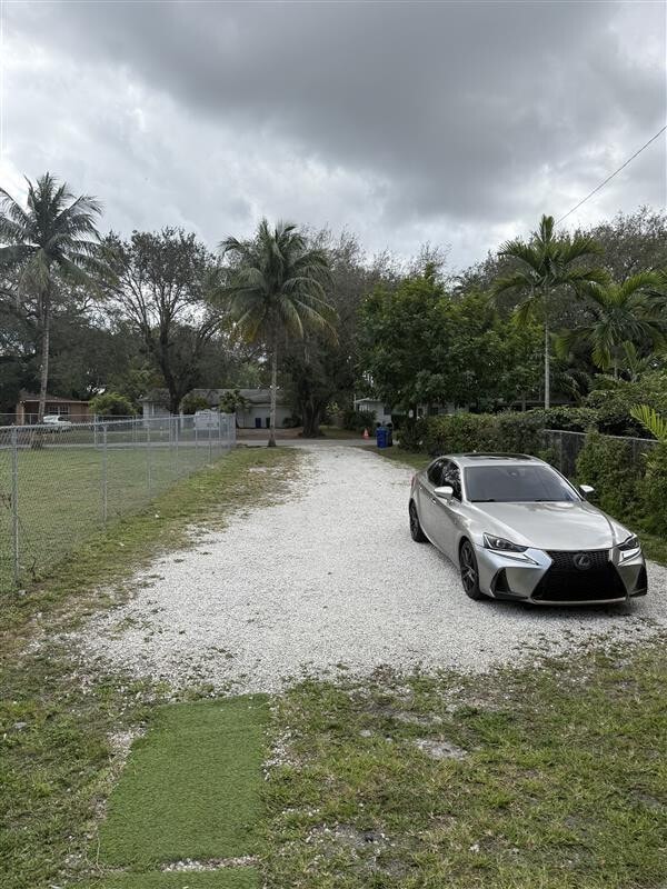 Building Photo - 6315 SW 32nd St