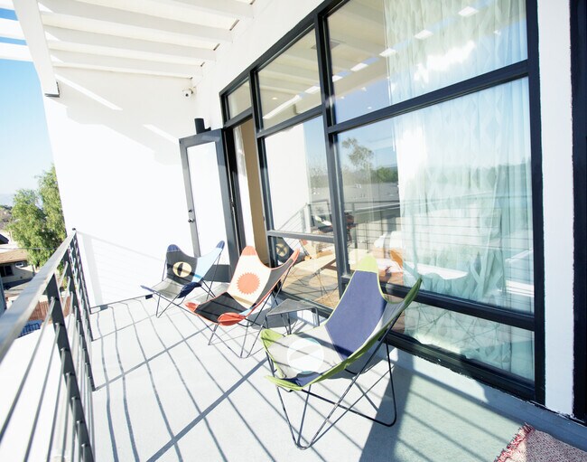 Balcony off master - 2287 Glendale Blvd