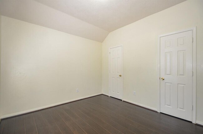 Building Photo - 15002 Turphin Way