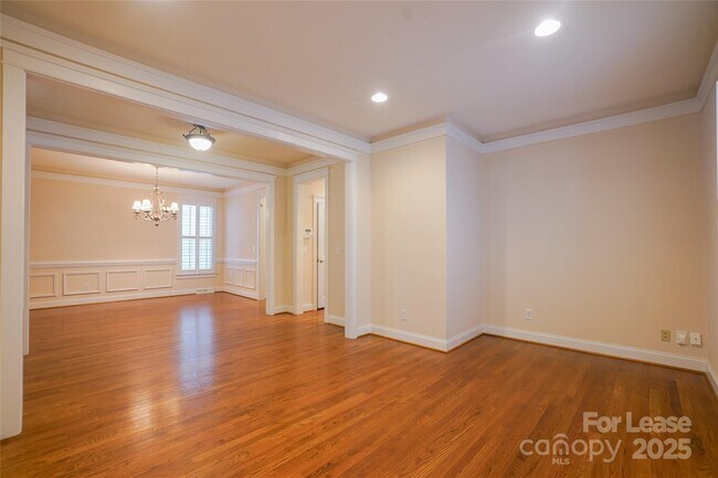 Building Photo - 12637 Doster Ave