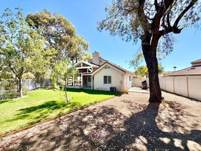 Building Photo - Recently Remodeled 3 Bedroom 2 Bathroom Corner Lot Home Move-in Ready