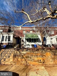 Building Photo - 5118 Oakland St