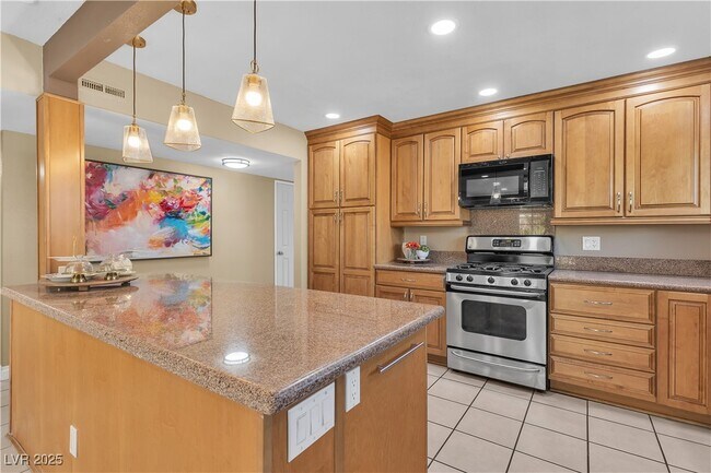 Building Photo - 7604 Charles Conrad Cir