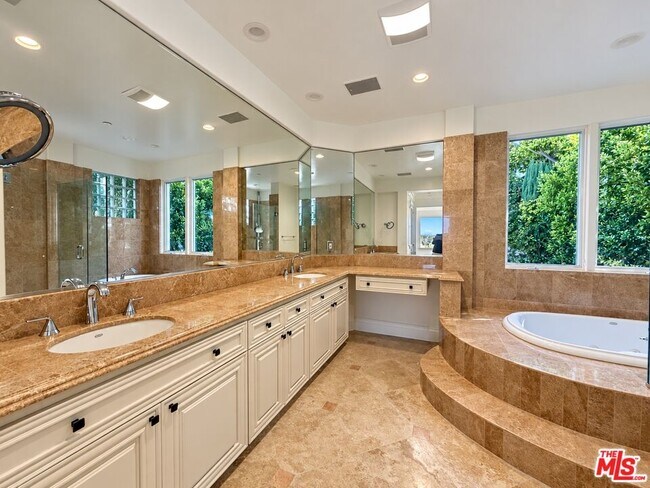 Building Photo - 16625 Cll Haleigh