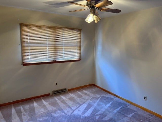 Building Photo - 418 N Service Rd