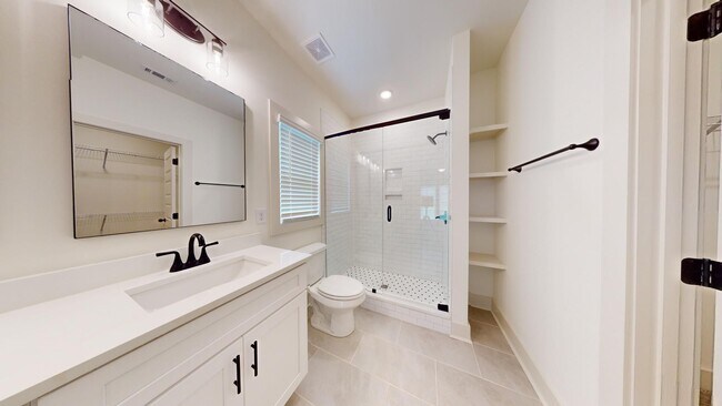 Building Photo - Fox Run Village - Opelika