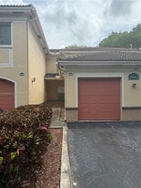 Building Photo - 2442 Centergate Dr