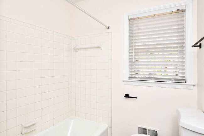 Building Photo - Tour Today! Beautiful redesigned corner co...