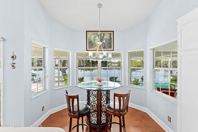 Building Photo - 662 Rossmoor Cir