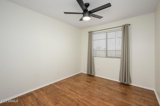 Building Photo - 25825 N 65th Ave