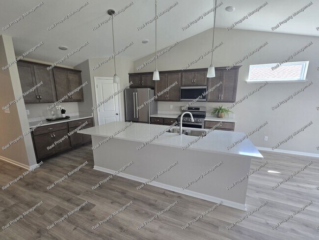 Building Photo - New Maintenance Free Two Bedroom Duplex