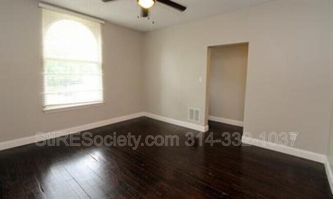 Building Photo - 3618-3620 Hartford St